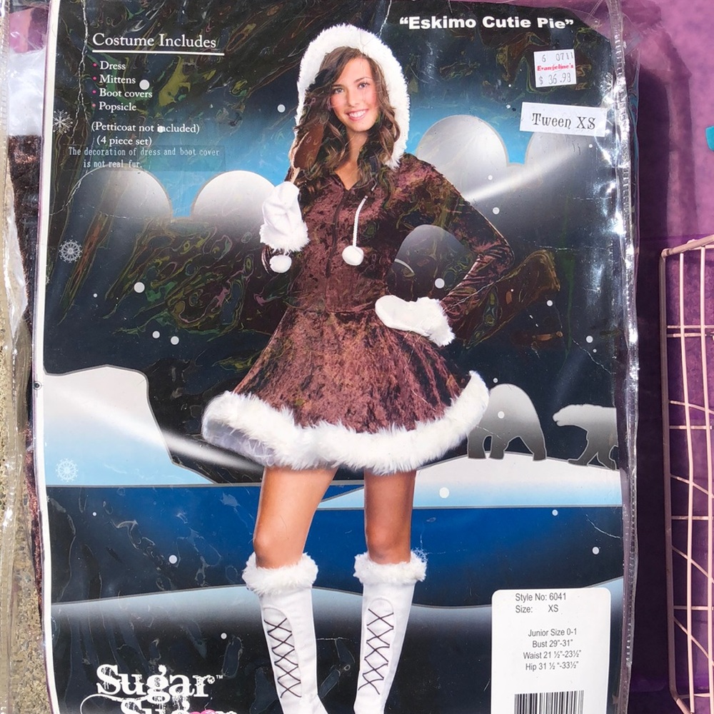 Eskimo Costume